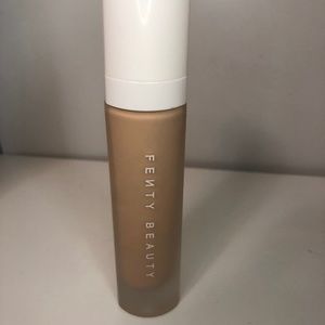 Pro Filt'r Soft Matte Longwear Foundation